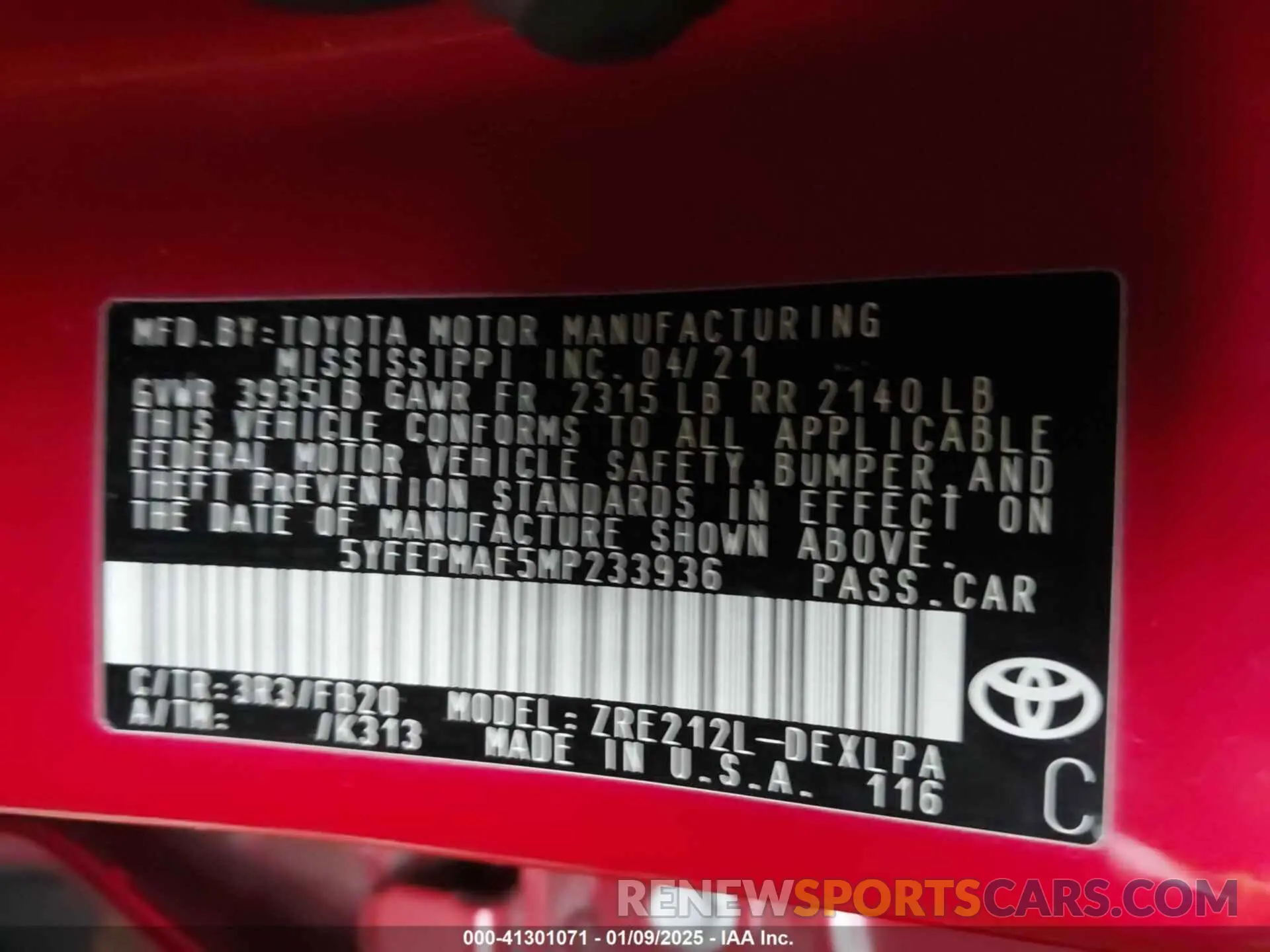 9 Photograph of a damaged car 5YFEPMAE5MP233936 TOYOTA COROLLA 2021