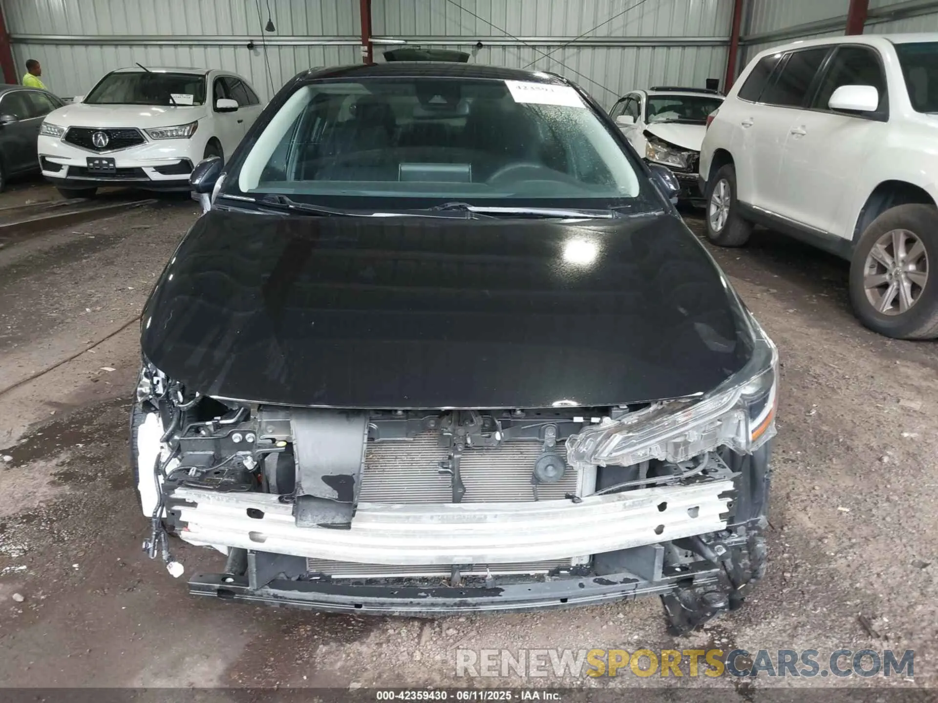 13 Photograph of a damaged car 5YFEPMAE5MP238182 TOYOTA COROLLA 2021