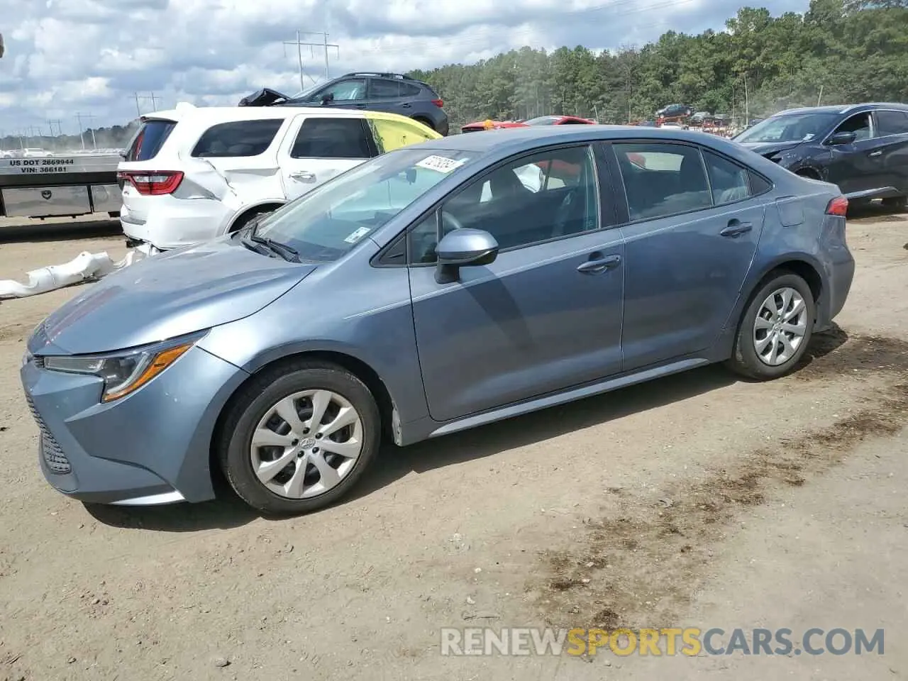 1 Photograph of a damaged car 5YFEPMAE6MP151441 TOYOTA COROLLA 2021