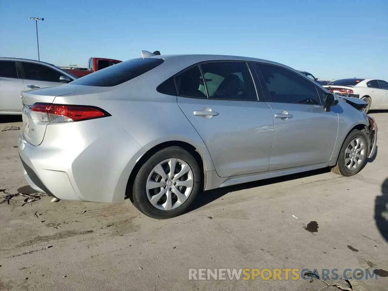 3 Фотография поврежденного автомобиля 5YFEPMAE6MP151598 TOYOTA COROLLA 2021