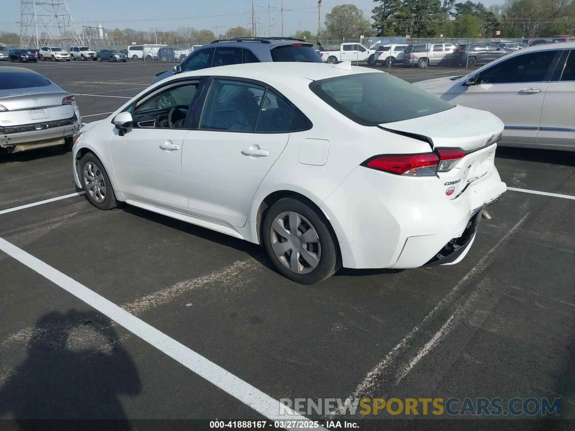 3 Фотография поврежденного автомобиля 5YFEPMAE6MP155683 TOYOTA COROLLA 2021