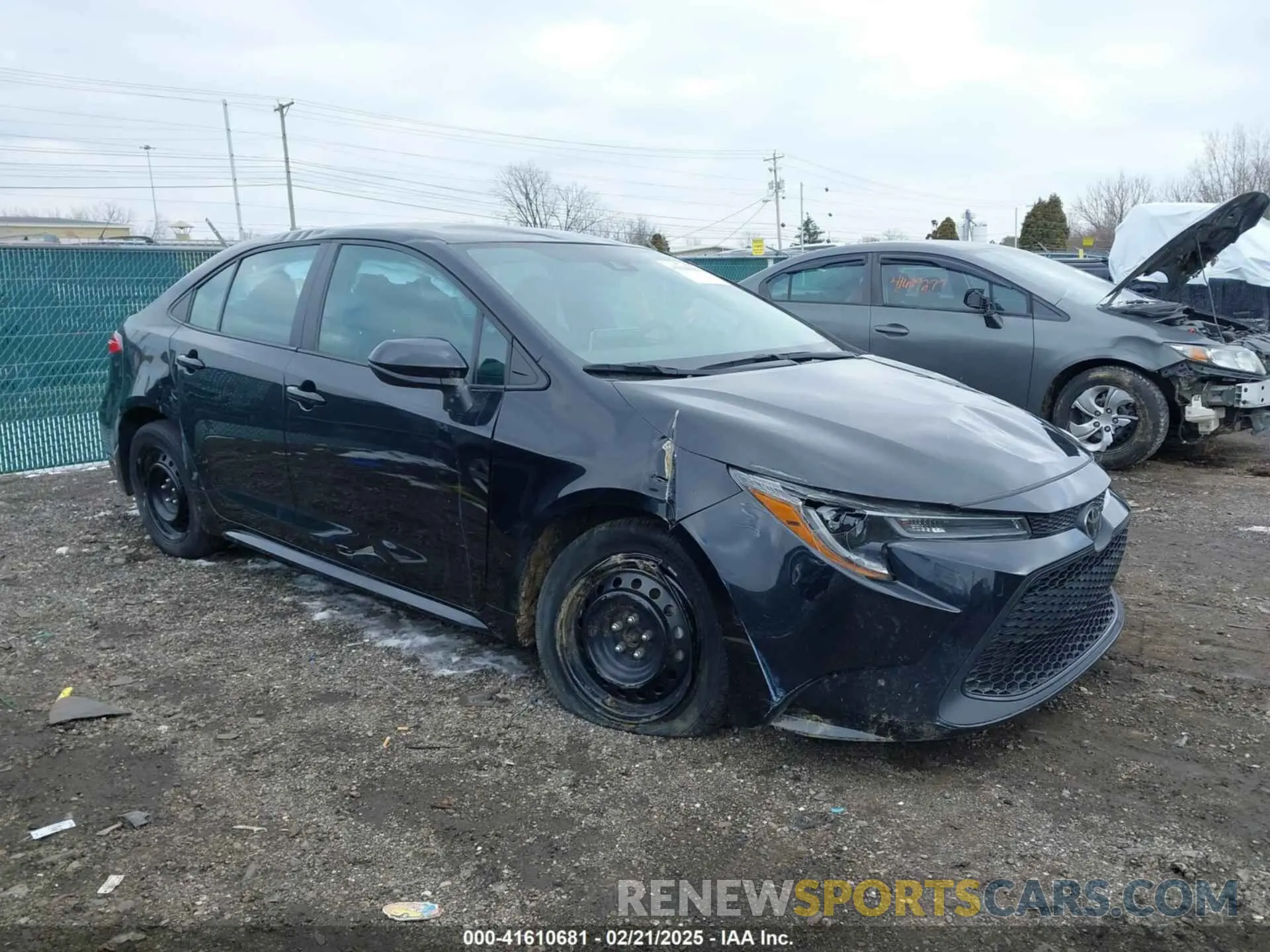 1 Photograph of a damaged car 5YFEPMAE6MP159524 TOYOTA COROLLA 2021