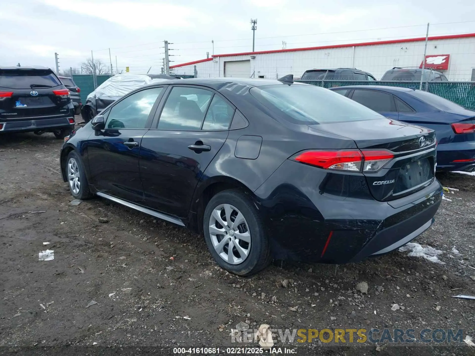 3 Photograph of a damaged car 5YFEPMAE6MP159524 TOYOTA COROLLA 2021