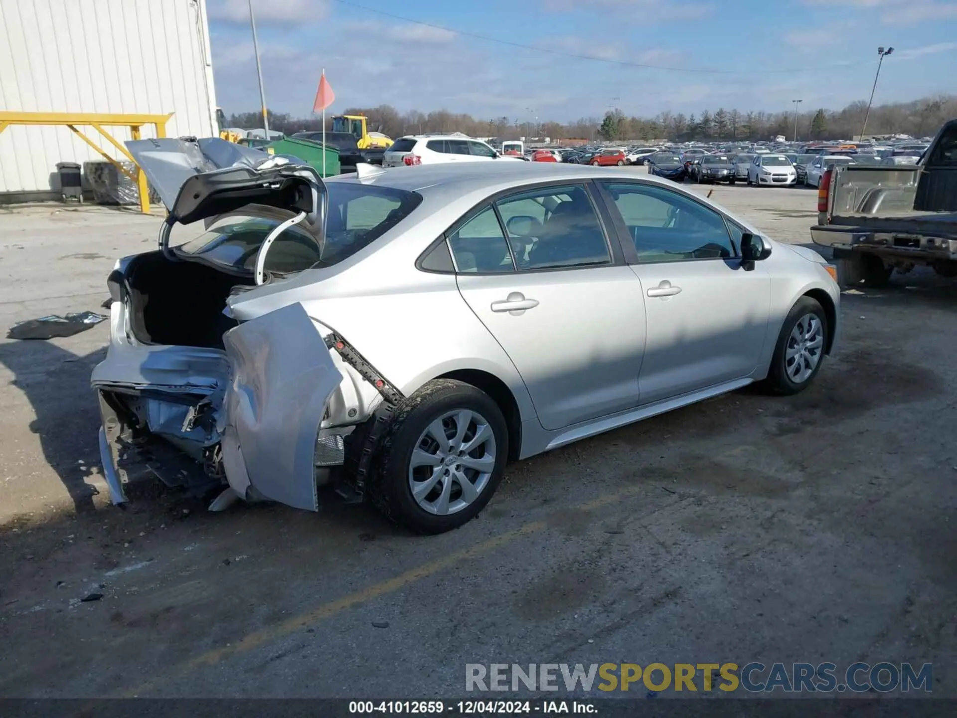 4 Фотография поврежденного автомобиля 5YFEPMAE6MP179613 TOYOTA COROLLA 2021