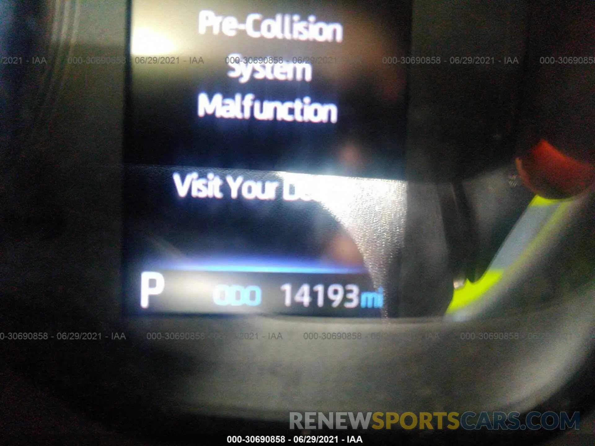 7 Photograph of a damaged car 5YFEPMAE6MP181183 TOYOTA COROLLA 2021