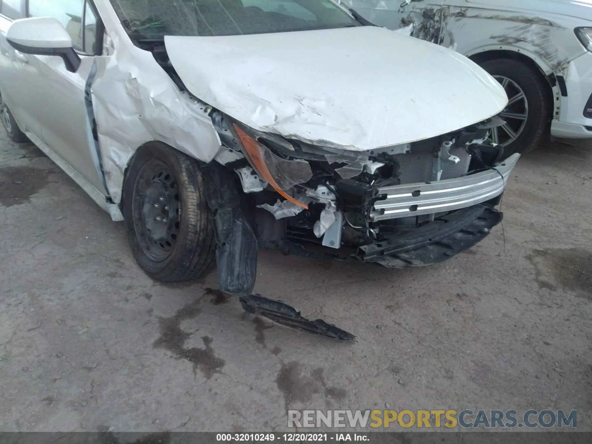 6 Photograph of a damaged car 5YFEPMAE6MP188425 TOYOTA COROLLA 2021