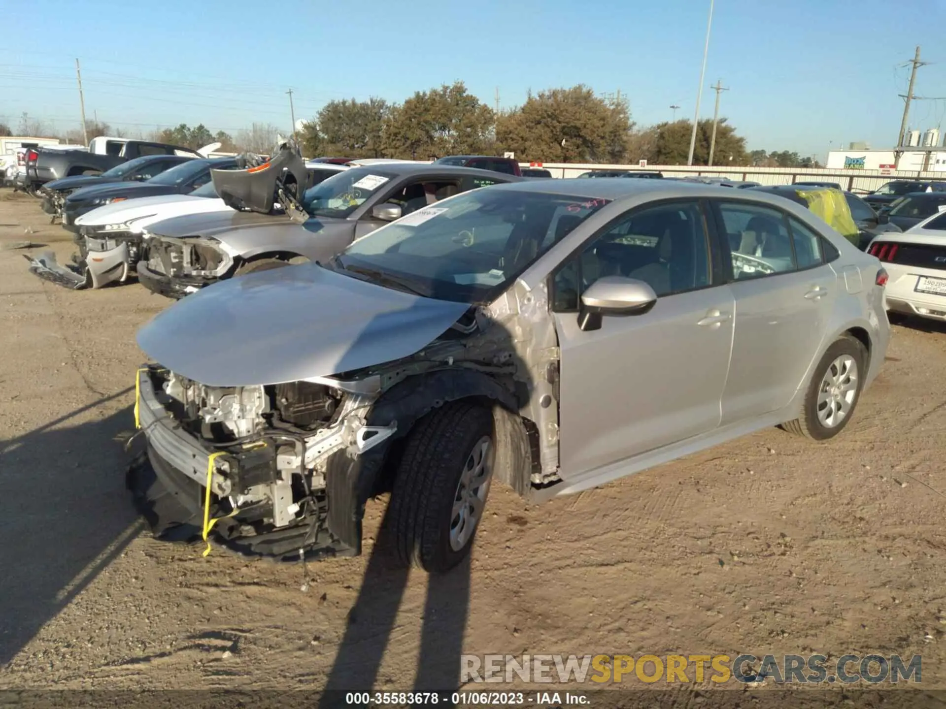 2 Фотография поврежденного автомобиля 5YFEPMAE6MP189526 TOYOTA COROLLA 2021