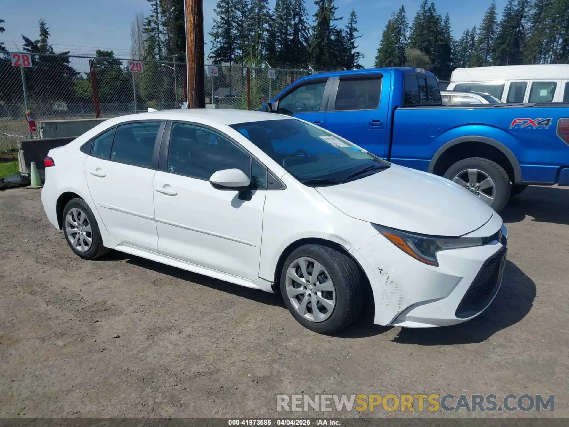1 Photograph of a damaged car 5YFEPMAE6MP196718 TOYOTA COROLLA 2021