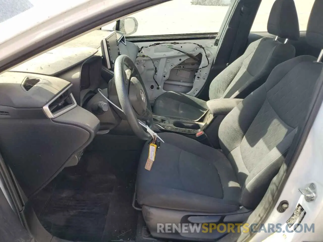 7 Photograph of a damaged car 5YFEPMAE6MP206325 TOYOTA COROLLA 2021