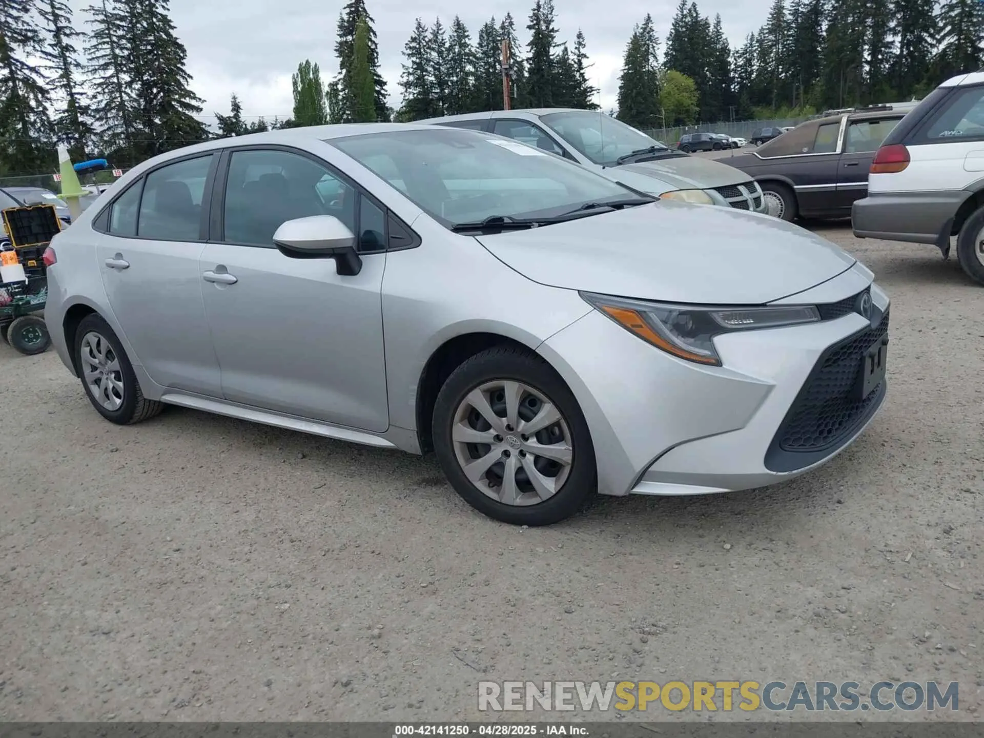 1 Photograph of a damaged car 5YFEPMAE6MP207961 TOYOTA COROLLA 2021