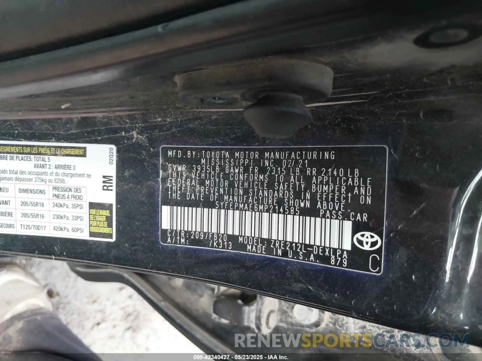 9 Photograph of a damaged car 5YFEPMAE6MP214585 TOYOTA COROLLA 2021