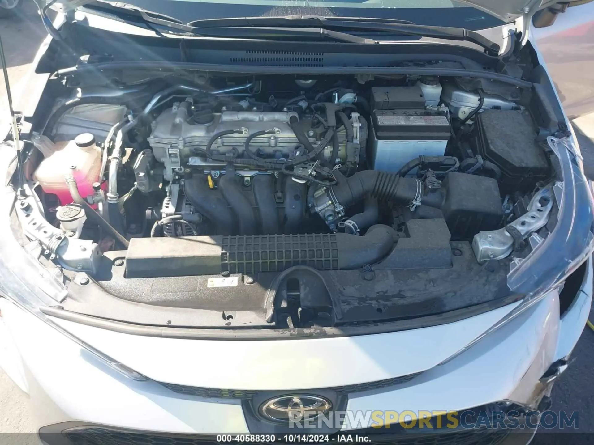 10 Photograph of a damaged car 5YFEPMAE6MP217261 TOYOTA COROLLA 2021