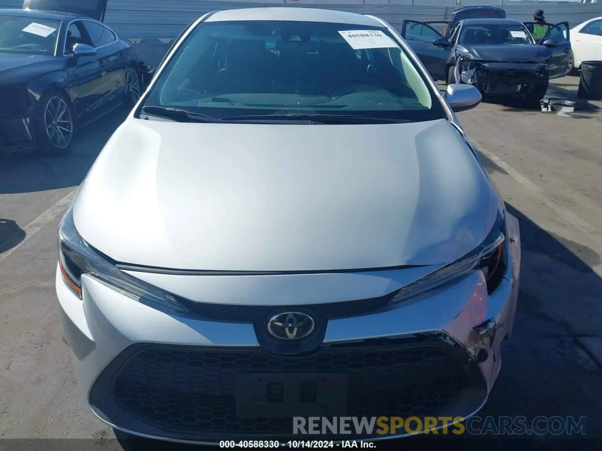 13 Photograph of a damaged car 5YFEPMAE6MP217261 TOYOTA COROLLA 2021