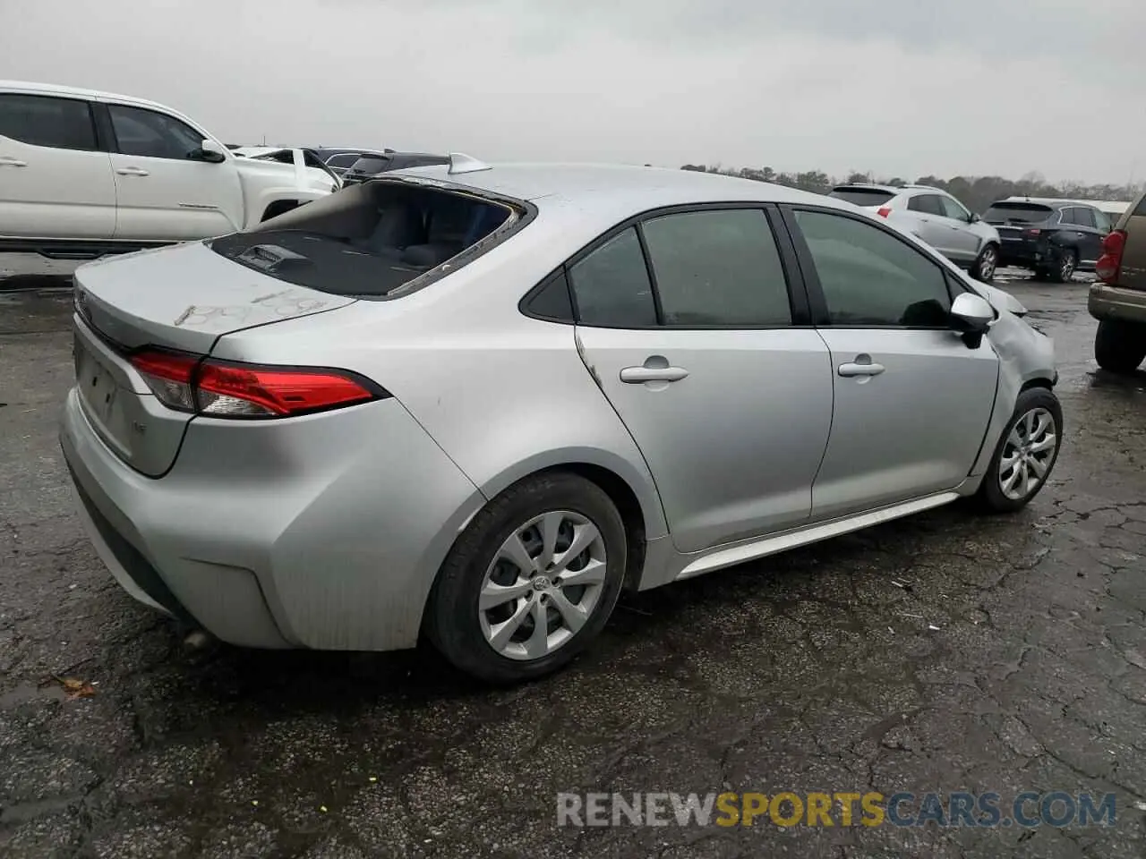 3 Photograph of a damaged car 5YFEPMAE6MP222198 TOYOTA COROLLA 2021
