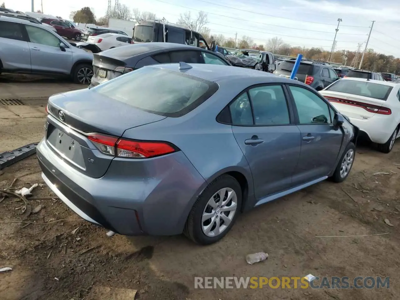 3 Photograph of a damaged car 5YFEPMAE6MP227708 TOYOTA COROLLA 2021