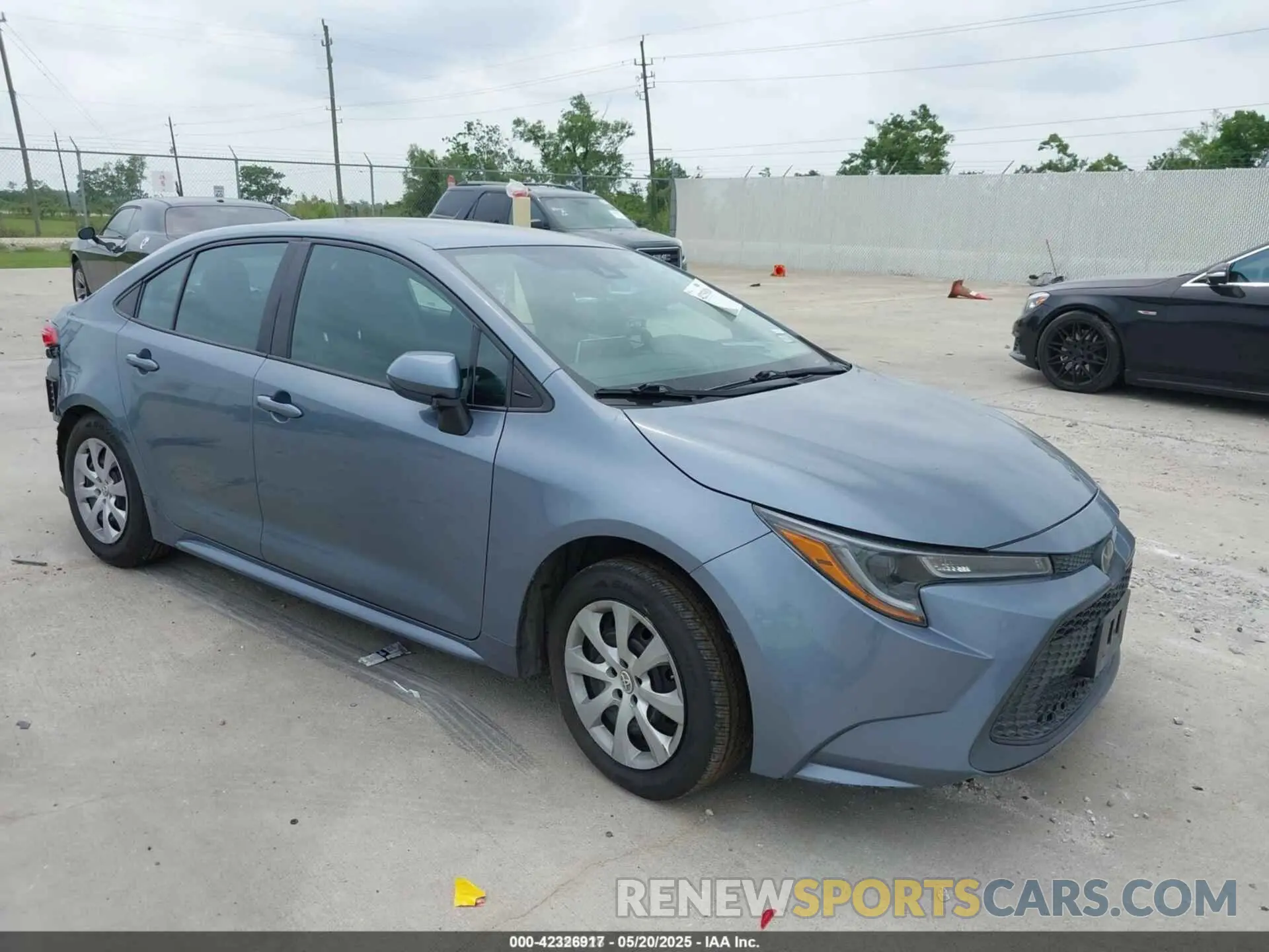 1 Фотография поврежденного автомобиля 5YFEPMAE6MP244461 TOYOTA COROLLA 2021