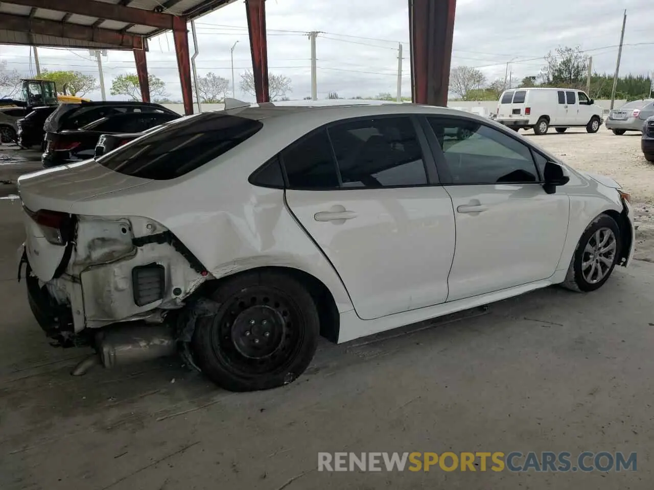 3 Photograph of a damaged car 5YFEPMAE6MP256447 TOYOTA COROLLA 2021