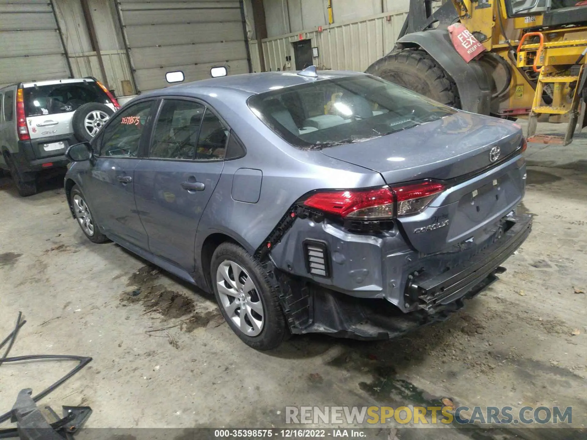 3 Фотография поврежденного автомобиля 5YFEPMAE6MP257968 TOYOTA COROLLA 2021