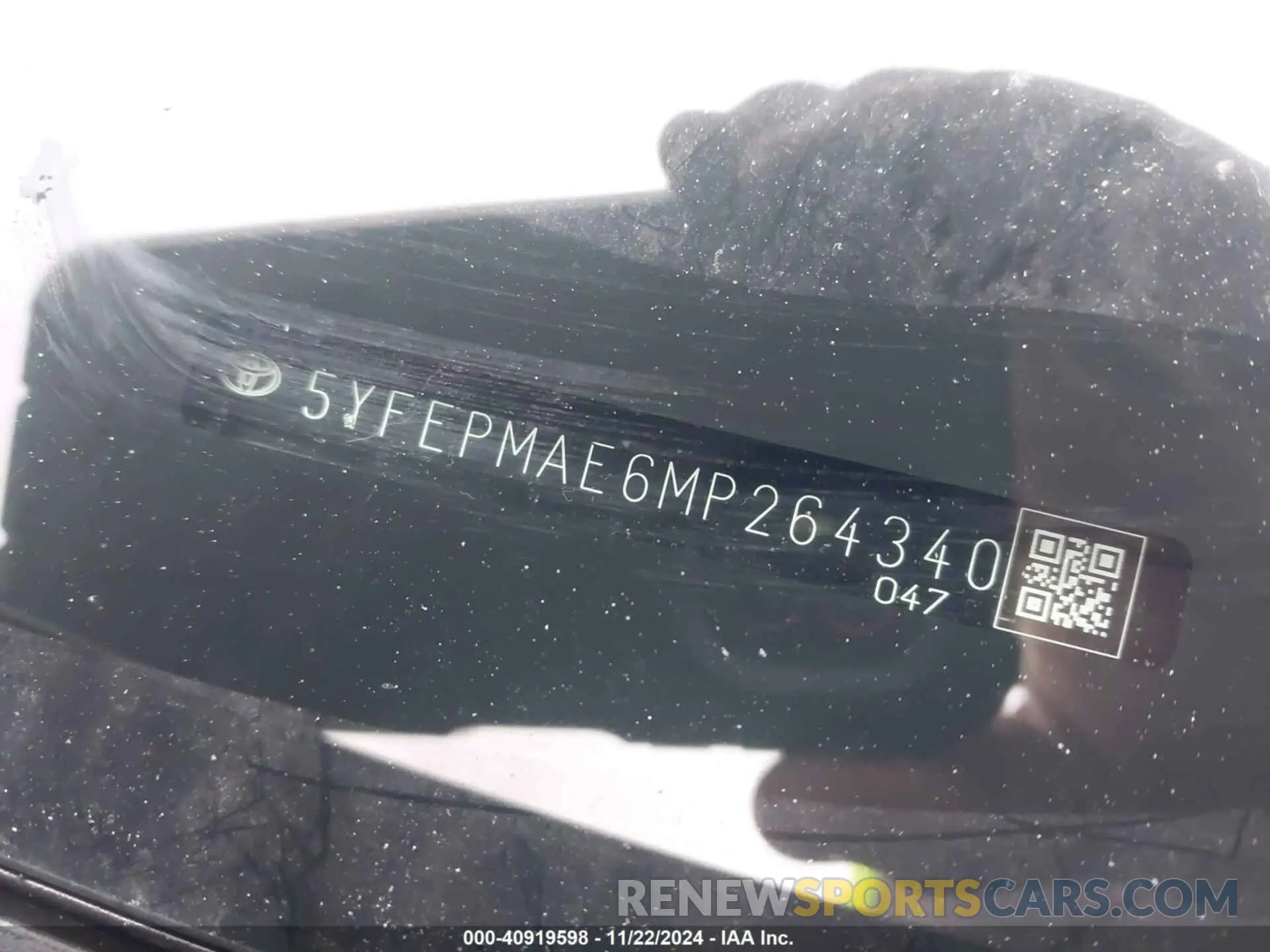 17 Фотография поврежденного автомобиля 5YFEPMAE6MP264340 TOYOTA COROLLA 2021