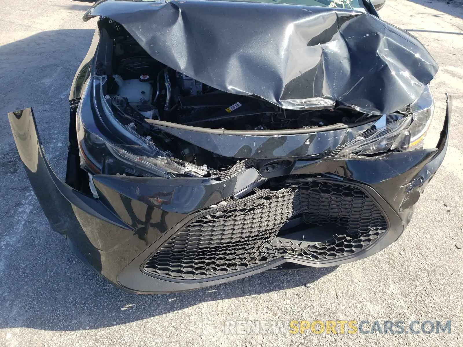 9 Photograph of a damaged car 5YFEPMAE7MP149357 TOYOTA COROLLA 2021