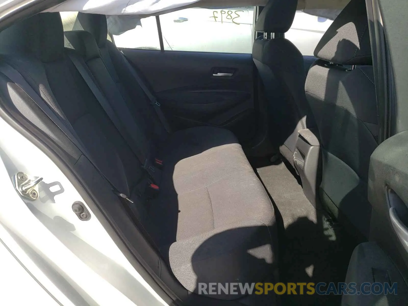 6 Photograph of a damaged car 5YFEPMAE7MP152307 TOYOTA COROLLA 2021