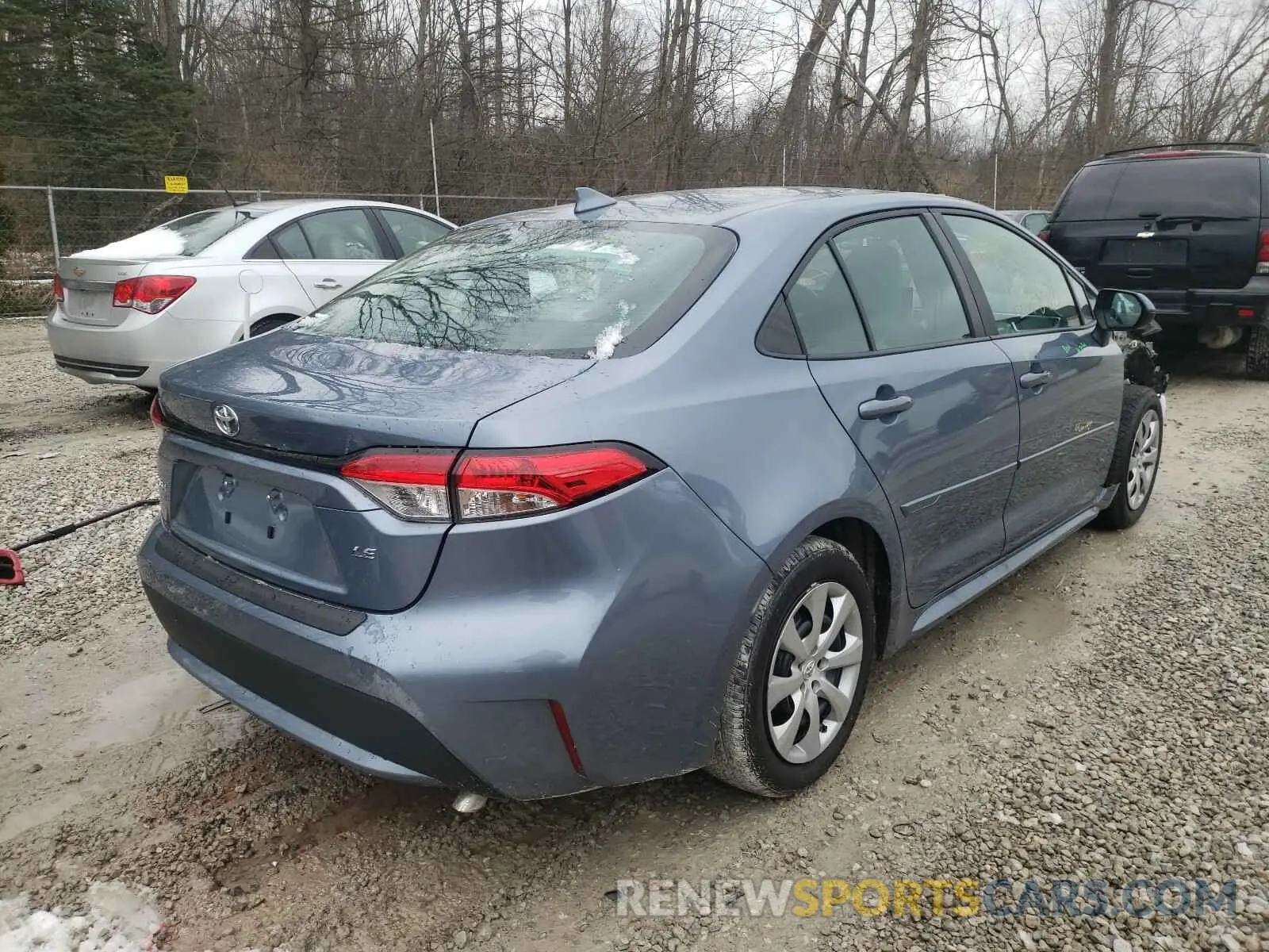 4 Photograph of a damaged car 5YFEPMAE7MP166899 TOYOTA COROLLA 2021