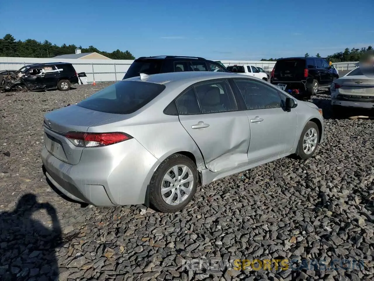 3 Photograph of a damaged car 5YFEPMAE7MP168457 TOYOTA COROLLA 2021
