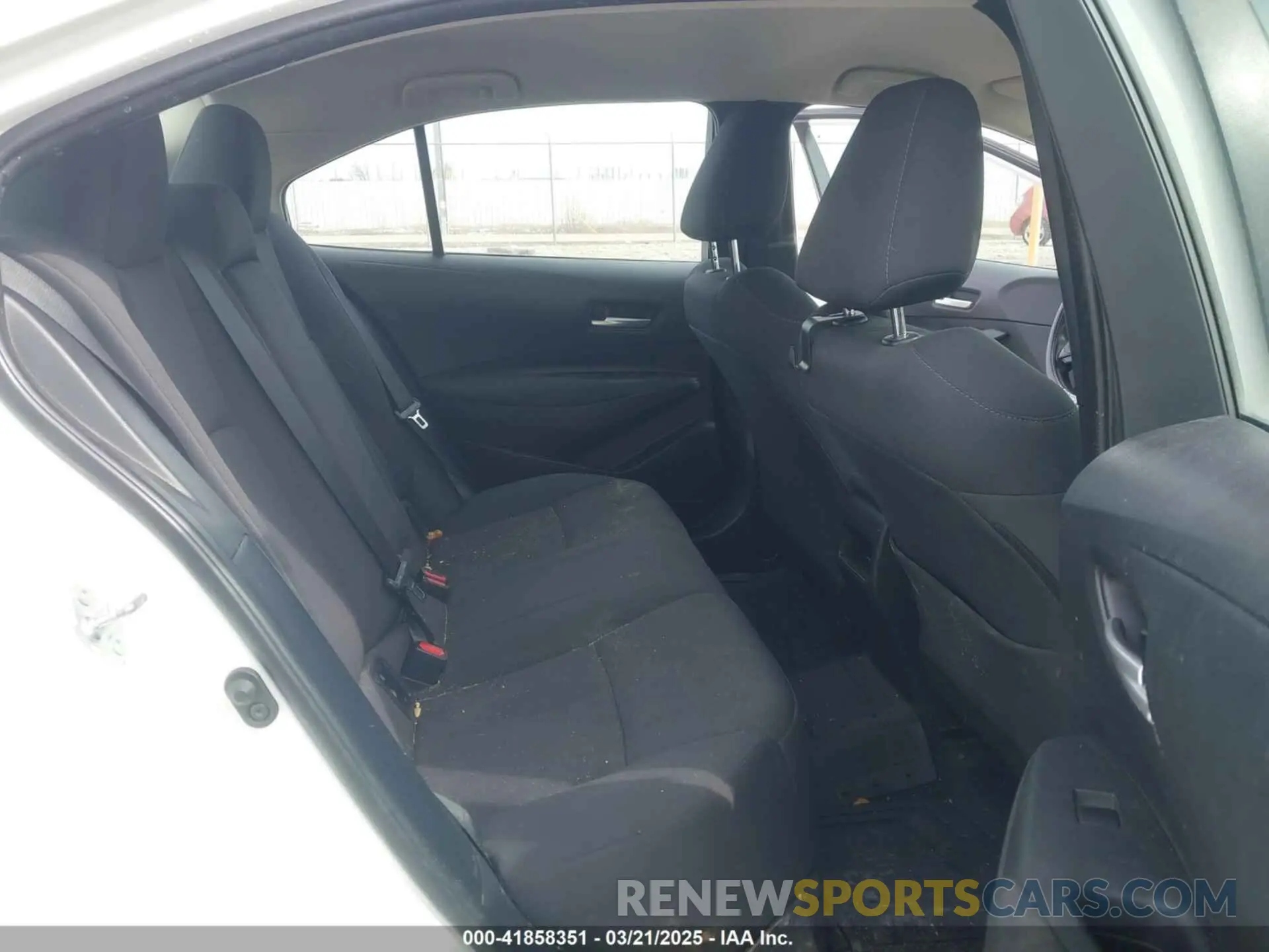 8 Photograph of a damaged car 5YFEPMAE7MP185968 TOYOTA COROLLA 2021
