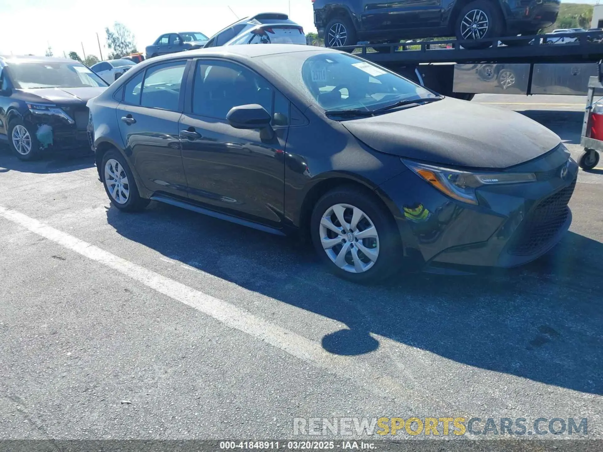 1 Photograph of a damaged car 5YFEPMAE7MP206236 TOYOTA COROLLA 2021