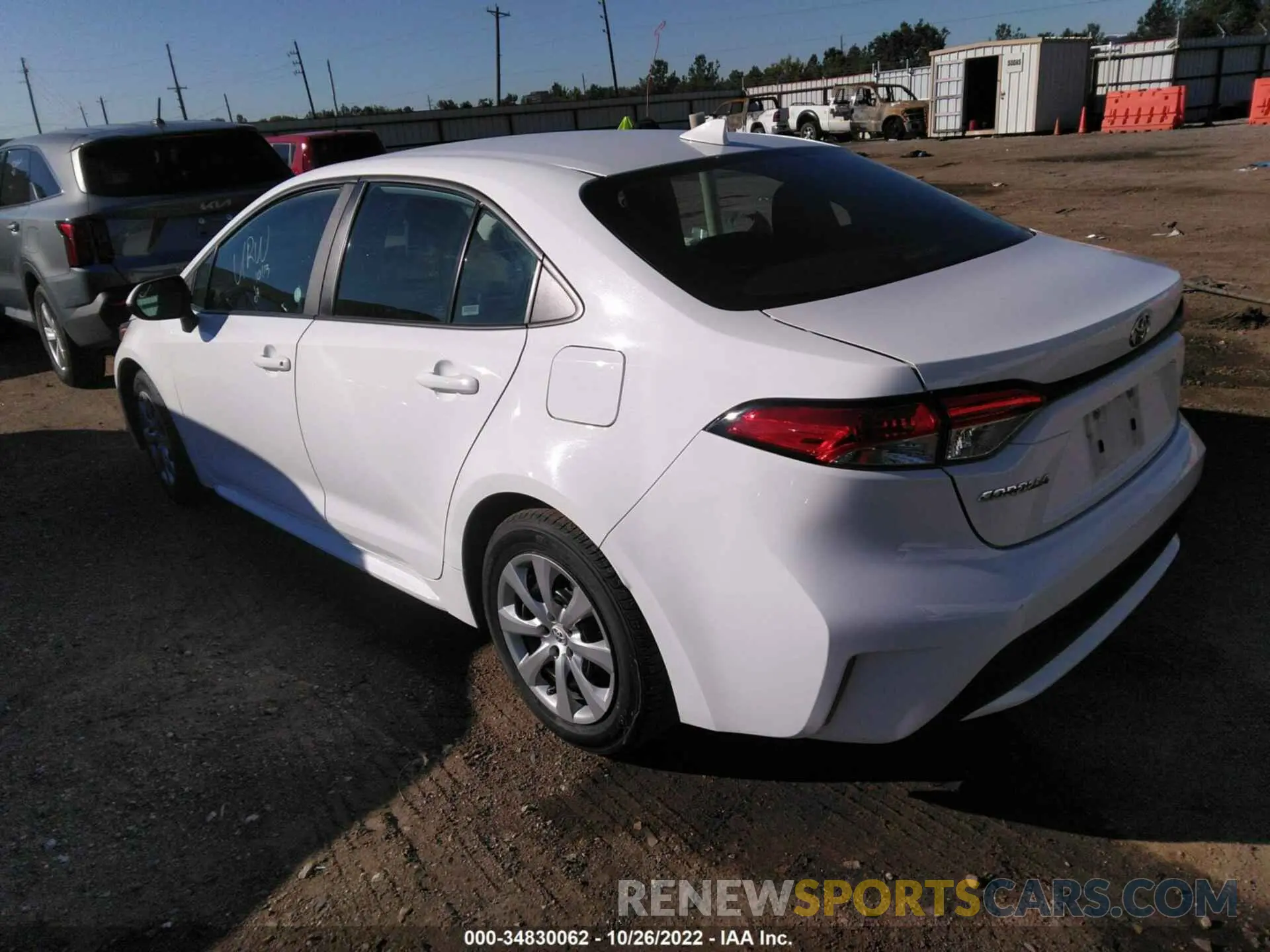 3 Фотография поврежденного автомобиля 5YFEPMAE7MP209038 TOYOTA COROLLA 2021