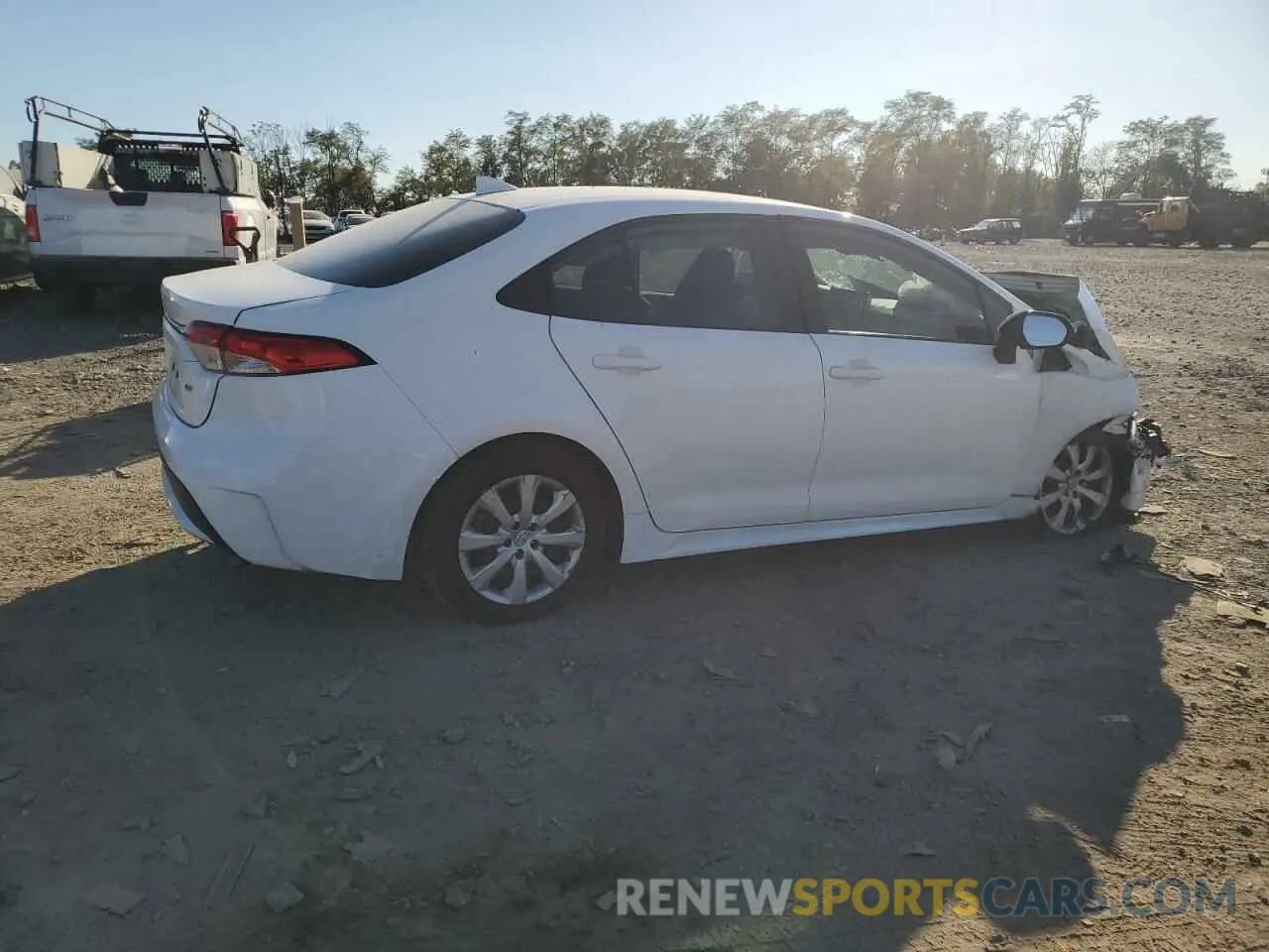 3 Фотография поврежденного автомобиля 5YFEPMAE7MP232965 TOYOTA COROLLA 2021