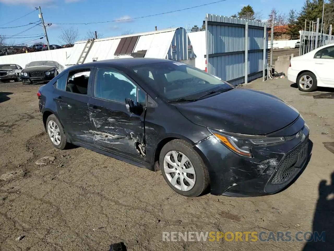 4 Photograph of a damaged car 5YFEPMAE7MP233226 TOYOTA COROLLA 2021