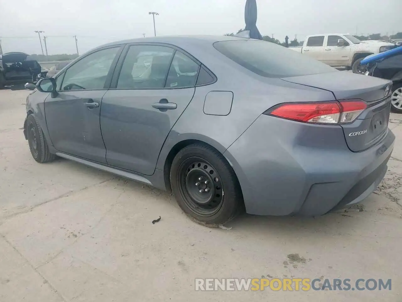2 Photograph of a damaged car 5YFEPMAE7MP233436 TOYOTA COROLLA 2021