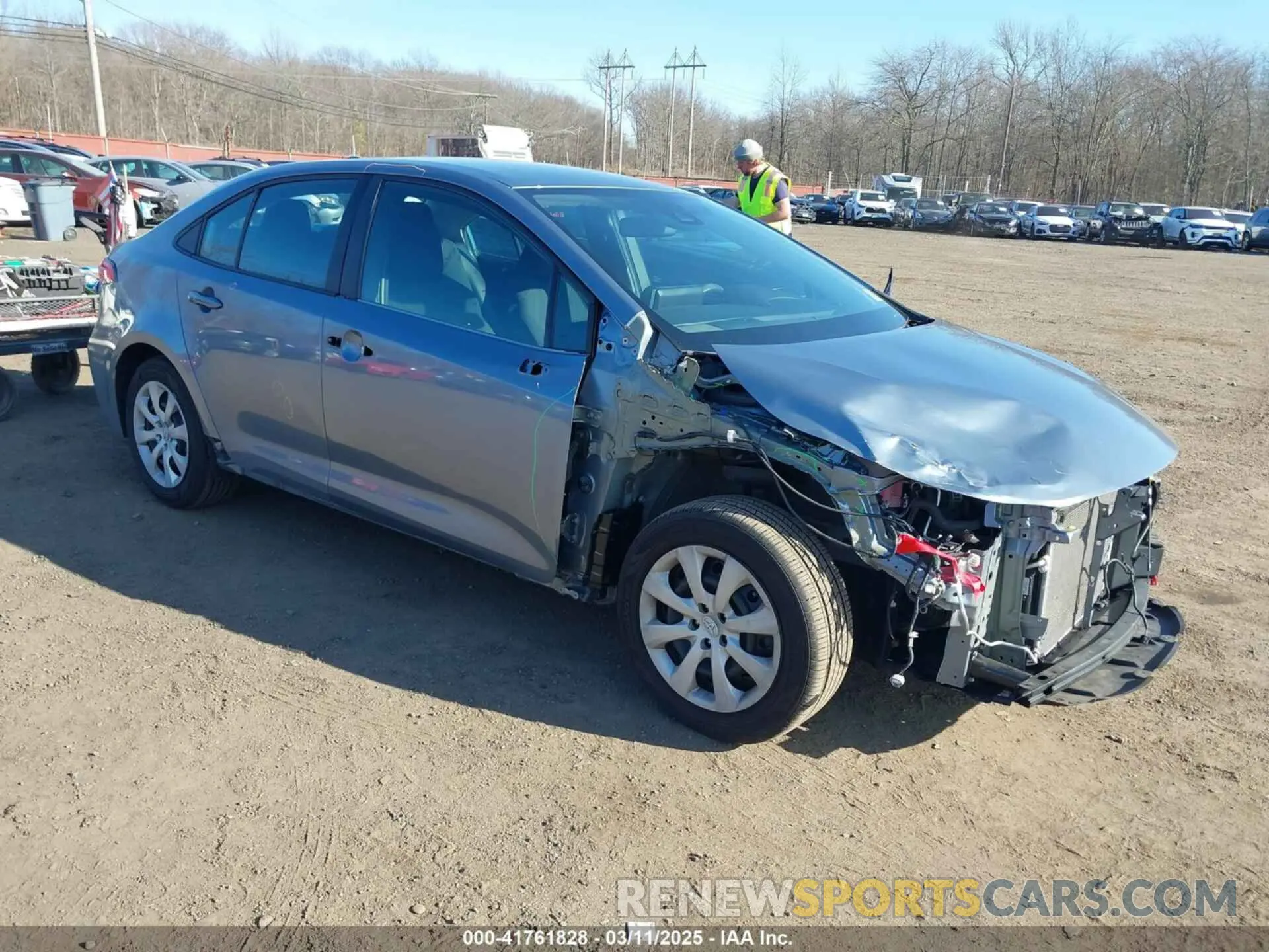 1 Photograph of a damaged car 5YFEPMAE7MP249586 TOYOTA COROLLA 2021