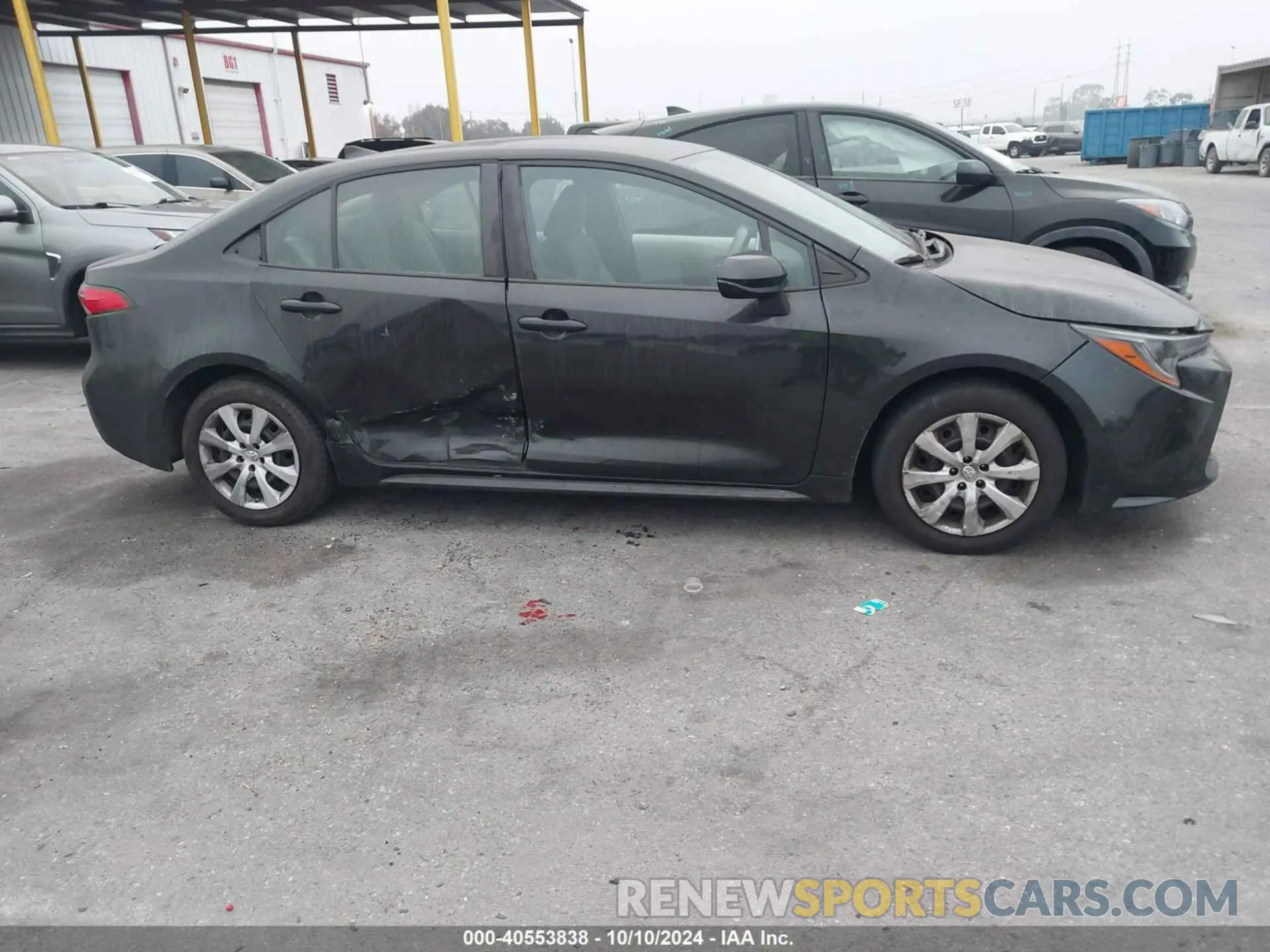 13 Photograph of a damaged car 5YFEPMAE8MP164188 TOYOTA COROLLA 2021
