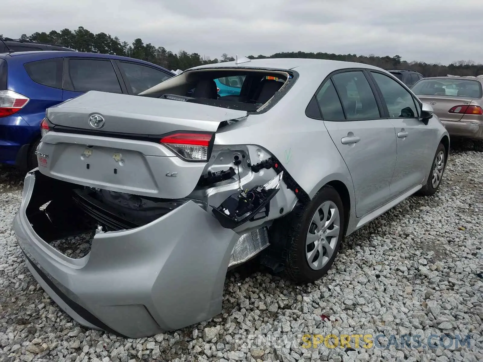 4 Фотография поврежденного автомобиля 5YFEPMAE8MP167138 TOYOTA COROLLA 2021