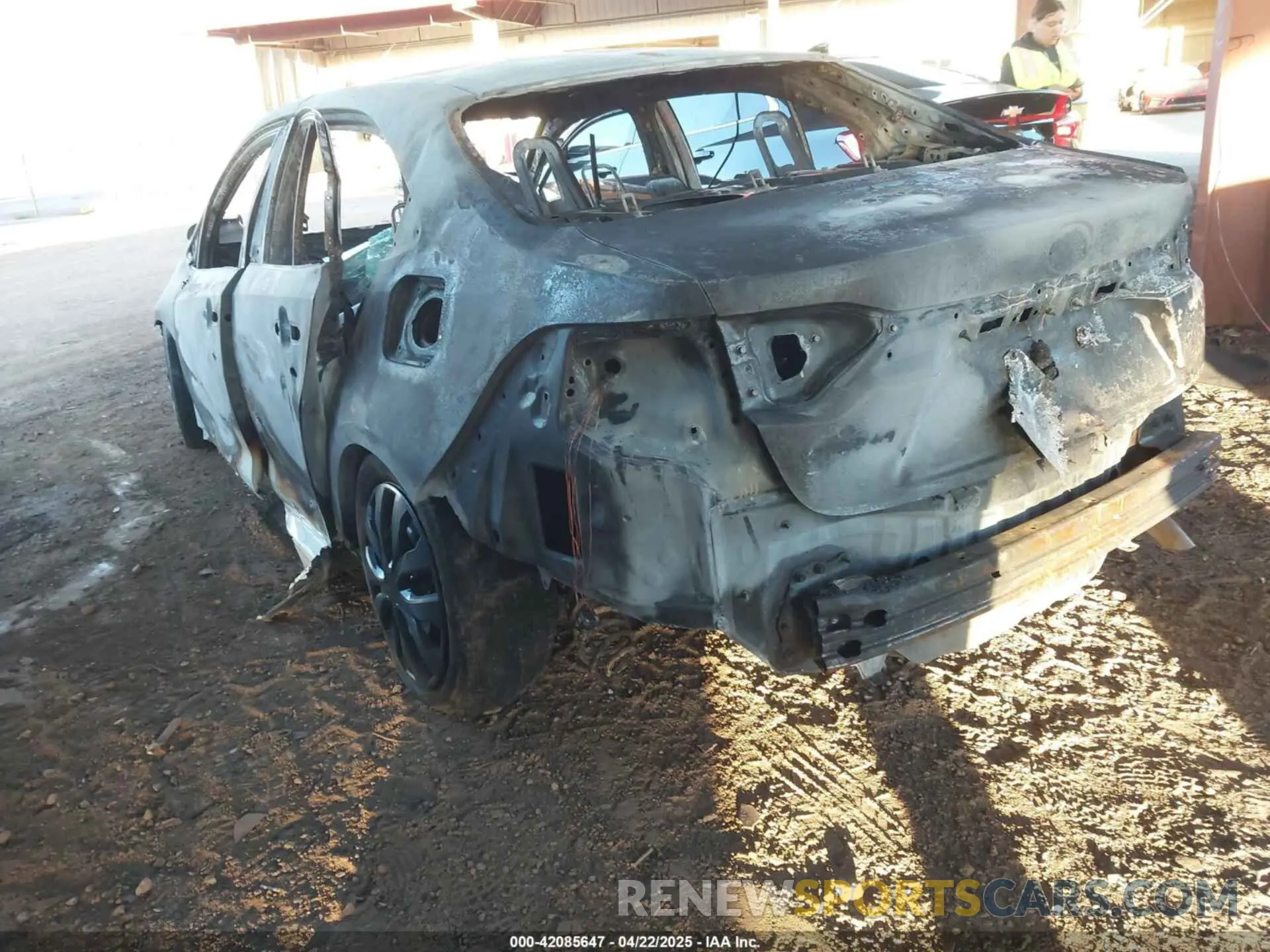 3 Photograph of a damaged car 5YFEPMAE8MP172579 TOYOTA COROLLA 2021