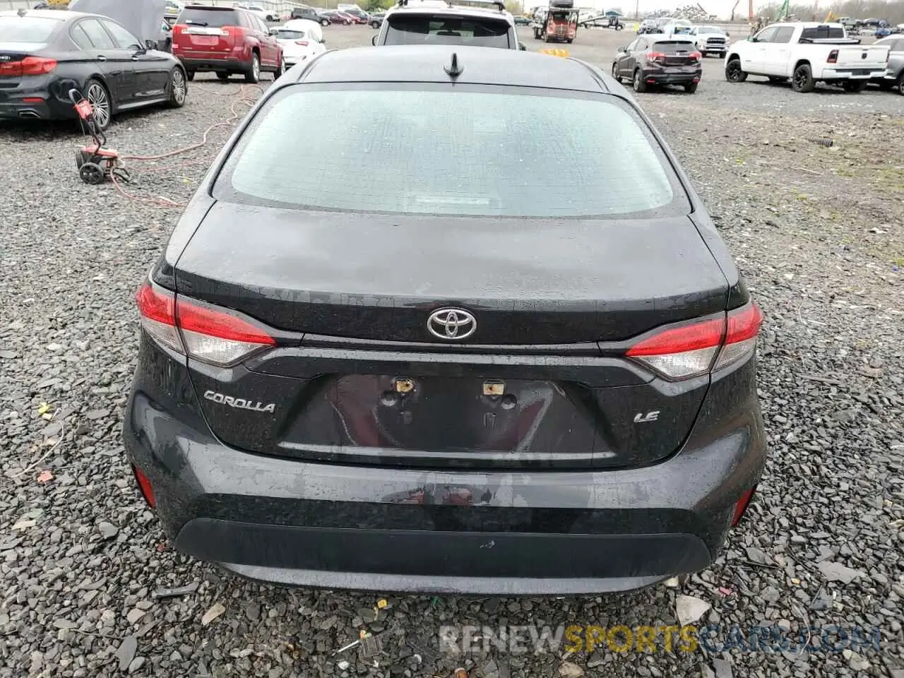 6 Photograph of a damaged car 5YFEPMAE8MP176678 TOYOTA COROLLA 2021
