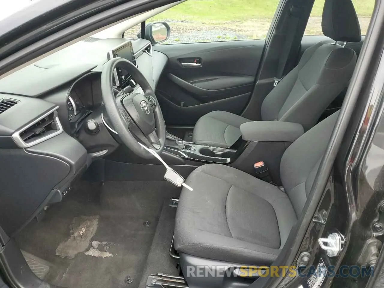 7 Photograph of a damaged car 5YFEPMAE8MP176678 TOYOTA COROLLA 2021