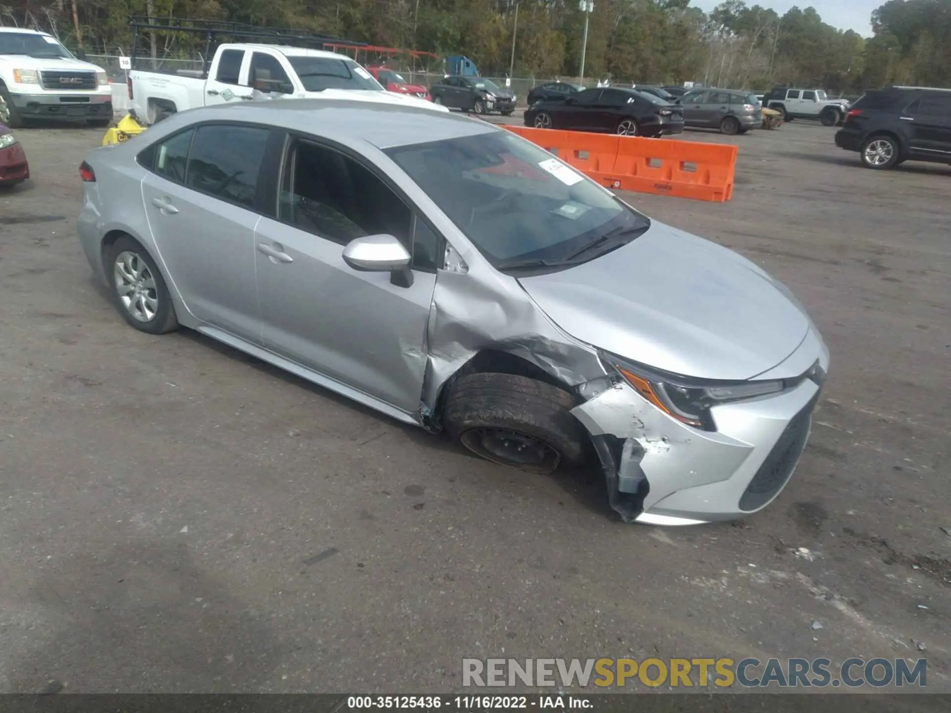 1 Photograph of a damaged car 5YFEPMAE8MP181394 TOYOTA COROLLA 2021