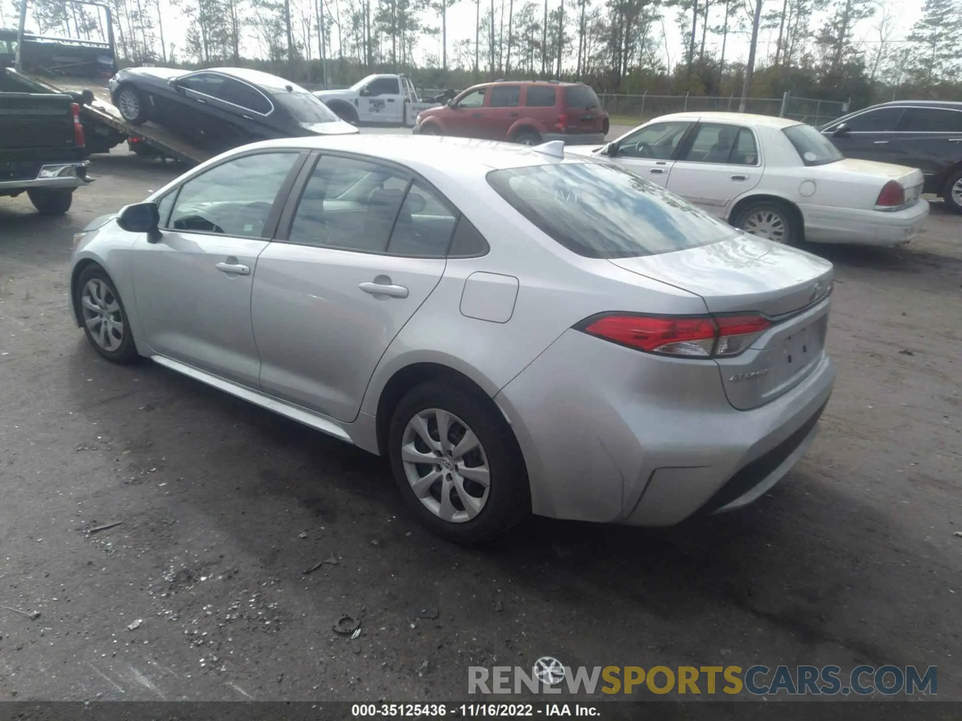 3 Photograph of a damaged car 5YFEPMAE8MP181394 TOYOTA COROLLA 2021