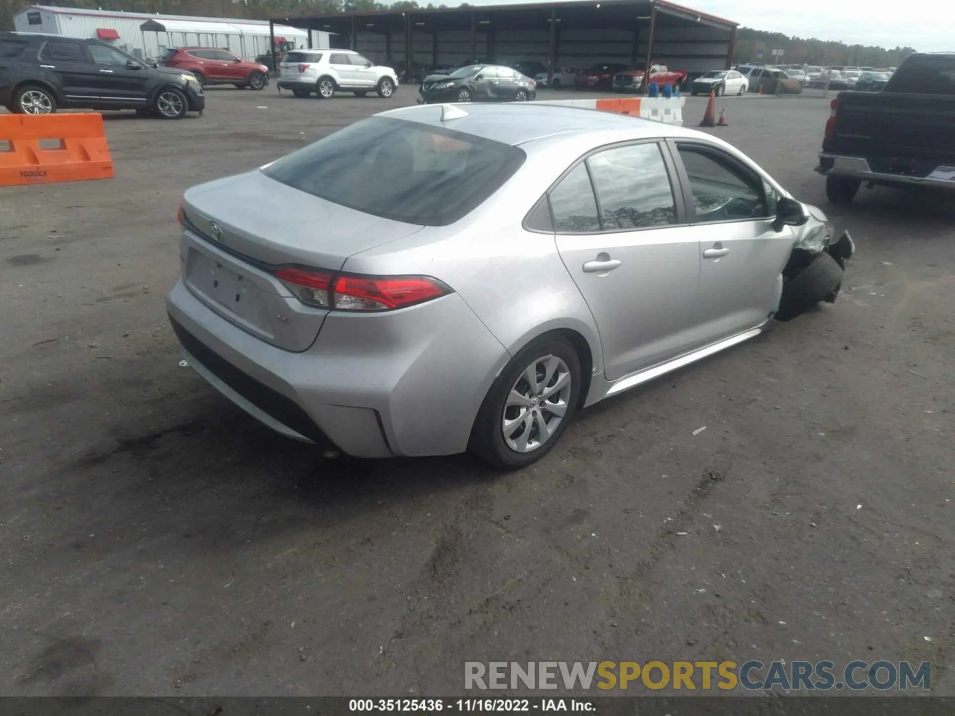 4 Photograph of a damaged car 5YFEPMAE8MP181394 TOYOTA COROLLA 2021