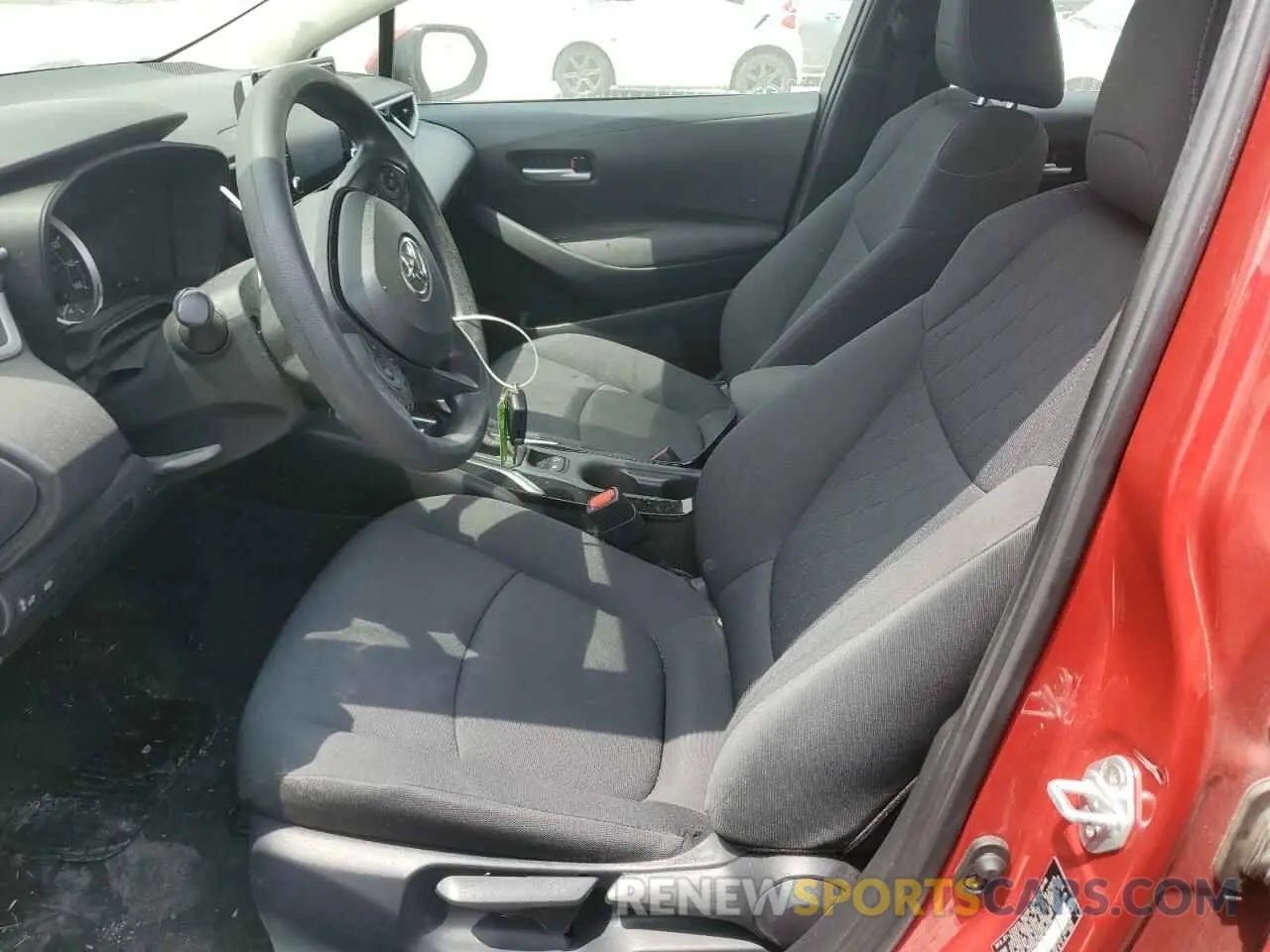 7 Photograph of a damaged car 5YFEPMAE8MP192718 TOYOTA COROLLA 2021
