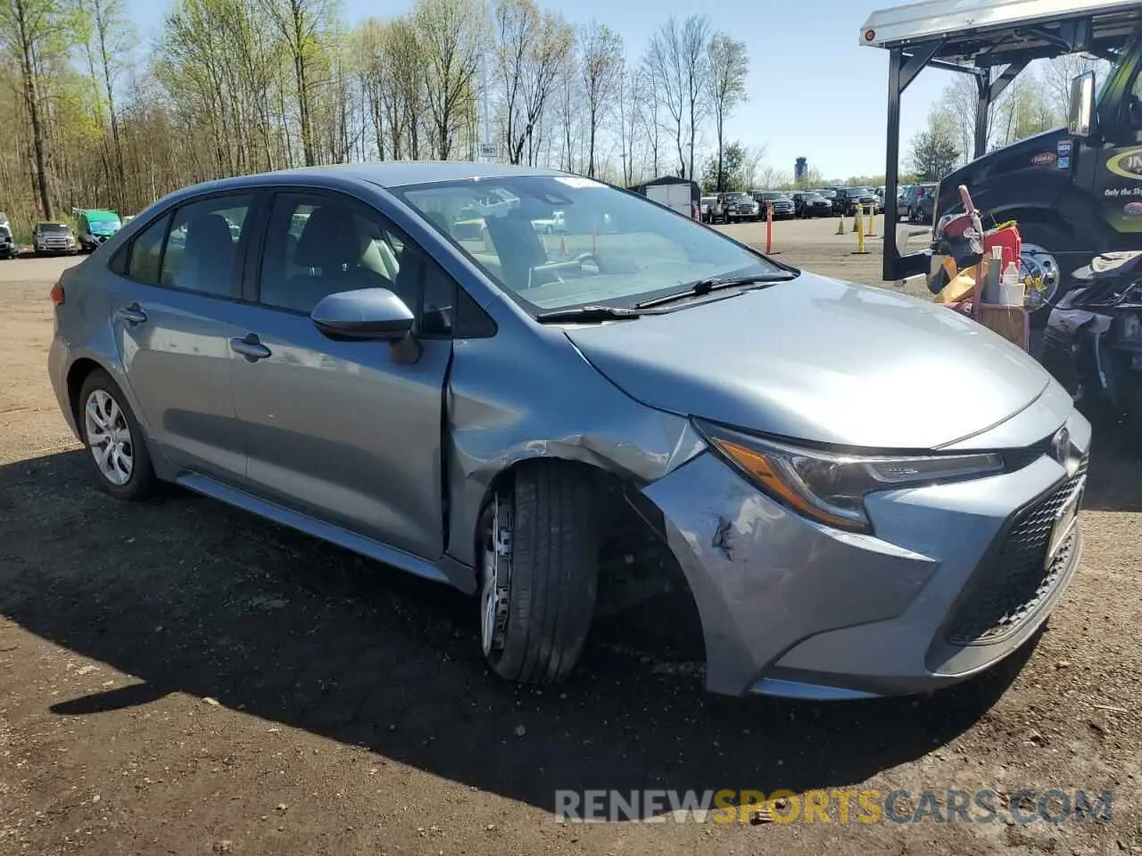 4 Photograph of a damaged car 5YFEPMAE8MP213874 TOYOTA COROLLA 2021