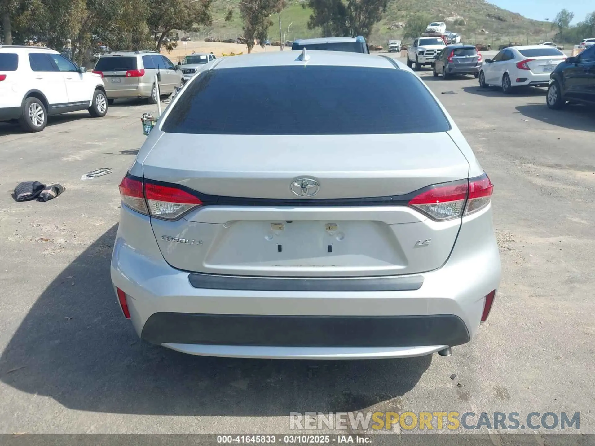 17 Photograph of a damaged car 5YFEPMAE8MP214975 TOYOTA COROLLA 2021