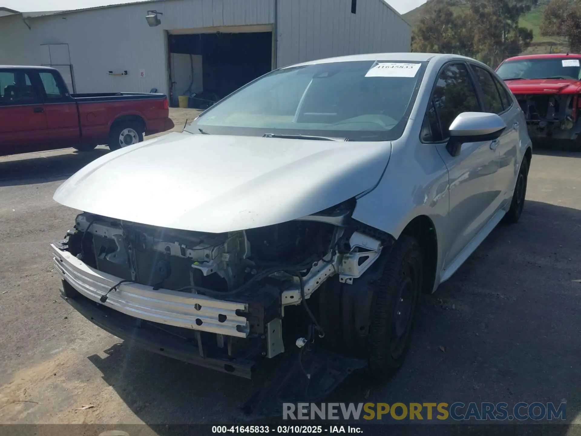 2 Photograph of a damaged car 5YFEPMAE8MP214975 TOYOTA COROLLA 2021