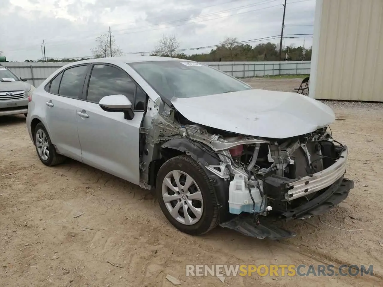 4 Фотография поврежденного автомобиля 5YFEPMAE8MP221800 TOYOTA COROLLA 2021