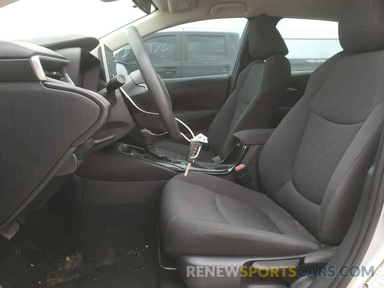 7 Фотография поврежденного автомобиля 5YFEPMAE8MP221800 TOYOTA COROLLA 2021