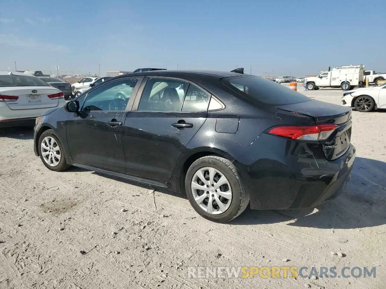 2 Photograph of a damaged car 5YFEPMAE8MP221831 TOYOTA COROLLA 2021