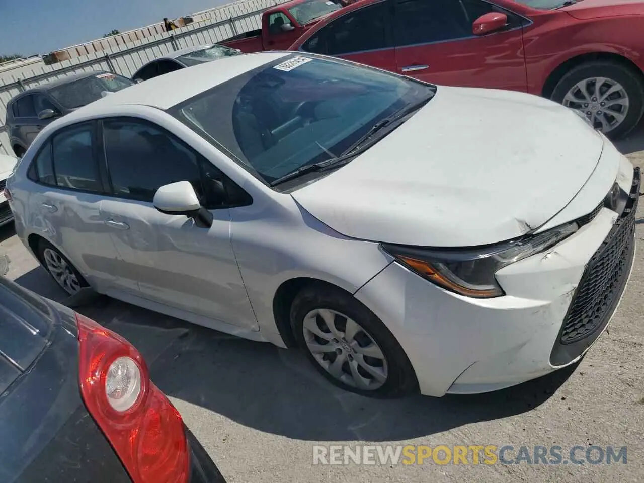 4 Photograph of a damaged car 5YFEPMAE8MP223143 TOYOTA COROLLA 2021
